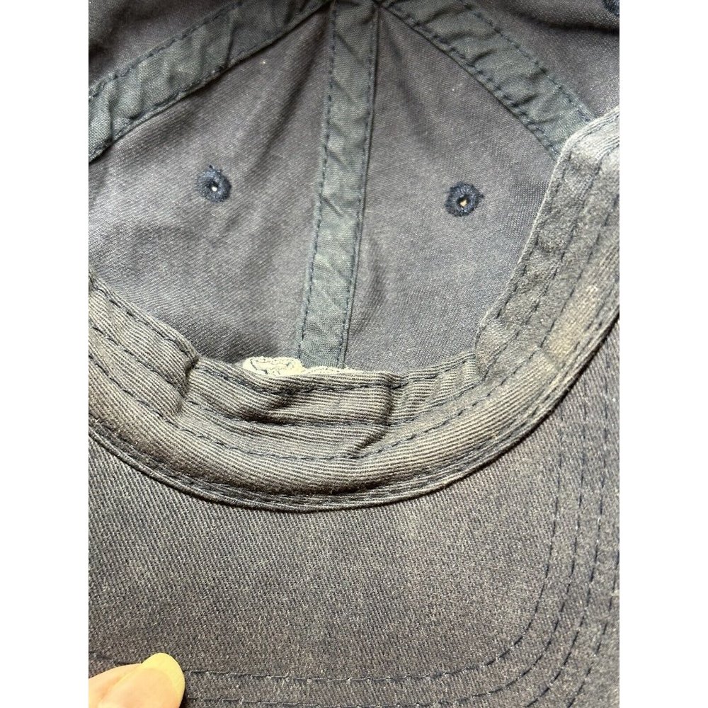 Vineyard Vines Pink Whale Logo Adjustable Strap Back Navy Blue Baseball Cap - Picture 9 of 11